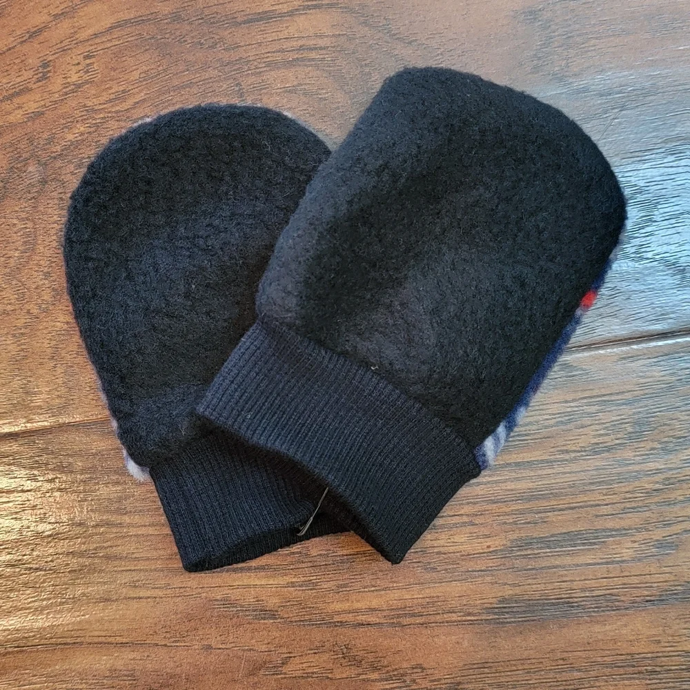 Minnesota Twins MLB Baseball Baby Fleece Mittens